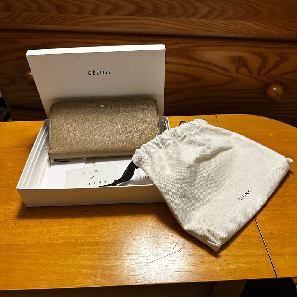 Celine Tan & Red Leather Long Zip Wallet. Full Inclusion.